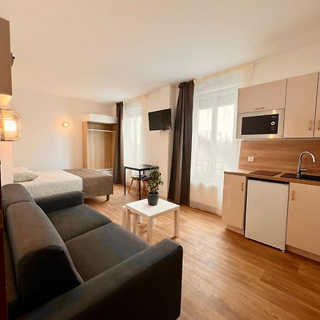 Studio 4 Pers Face Gare Sncf Appart Hotel Le Cygne D4 Bourges Eksteriør bilde